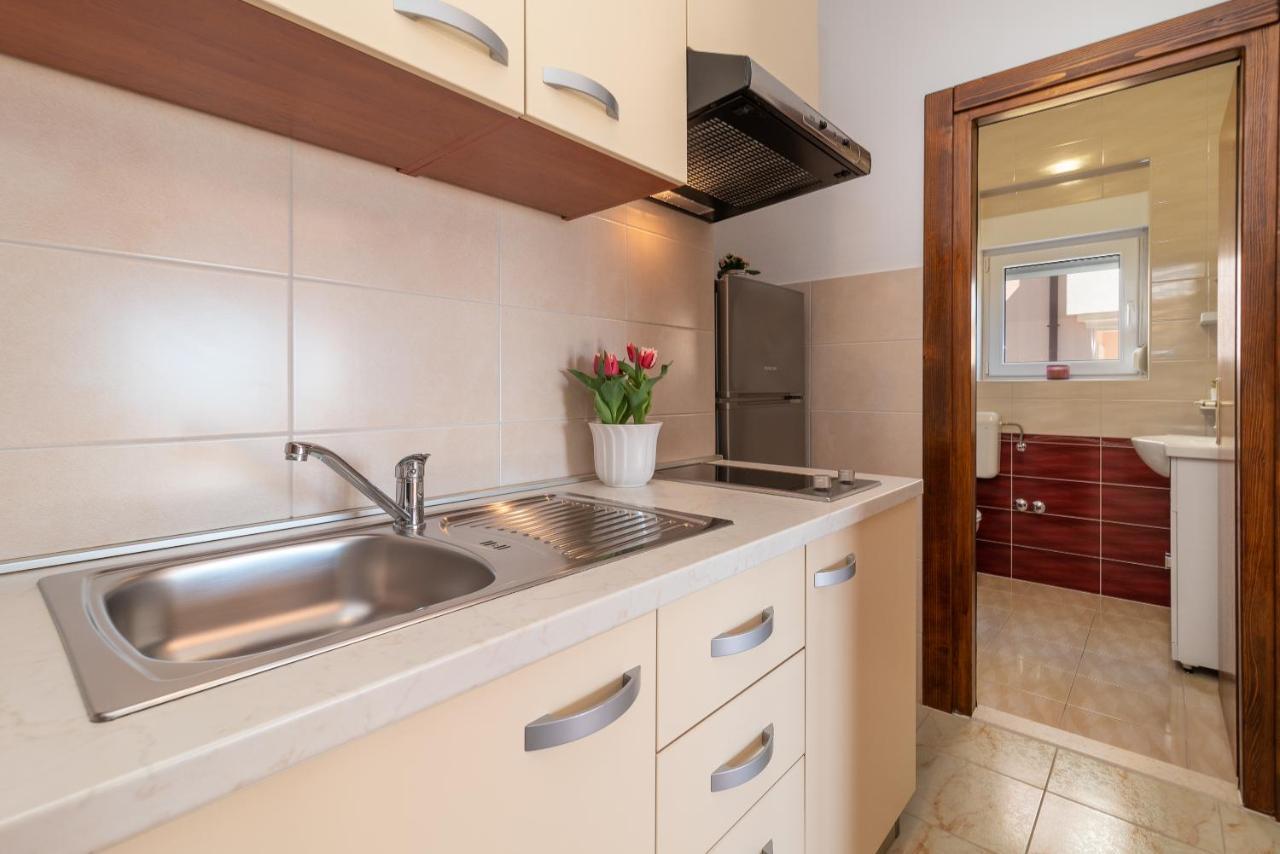 Bikaca 1 Appartement Trogir Buitenkant foto