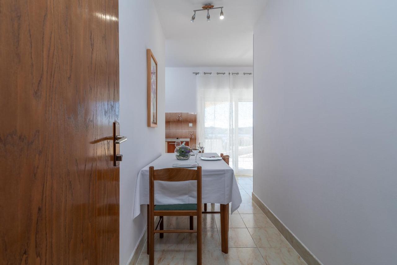 Bikaca 1 Appartement Trogir Buitenkant foto